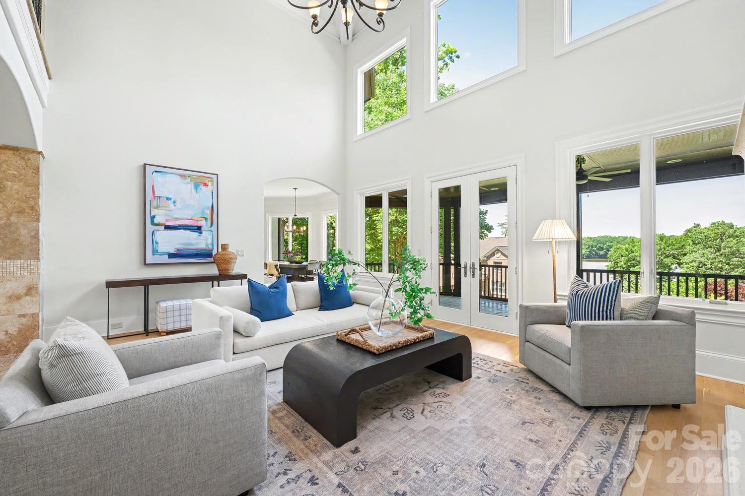 River Lakes - Residential