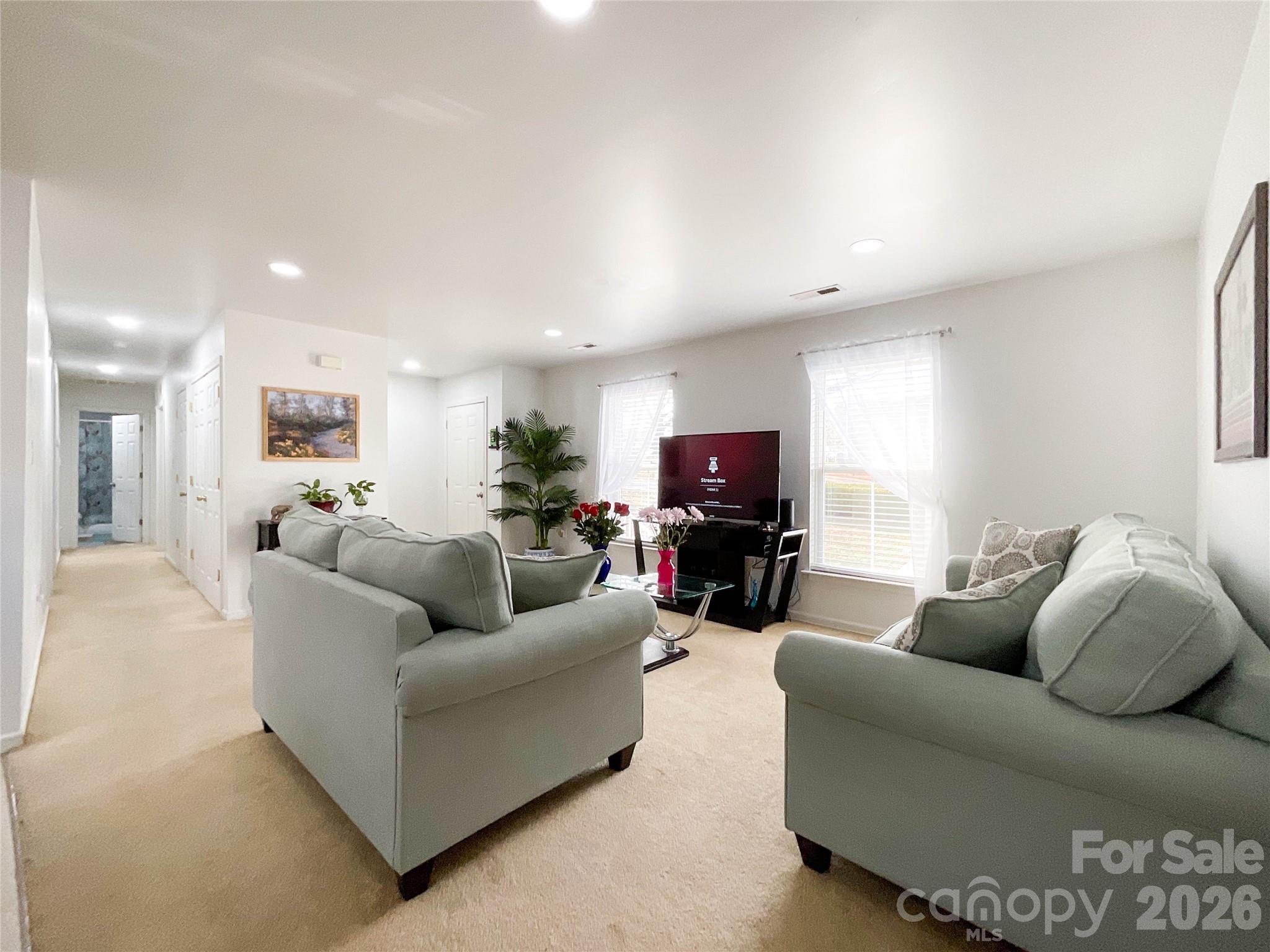 1812 Icemorlee Street