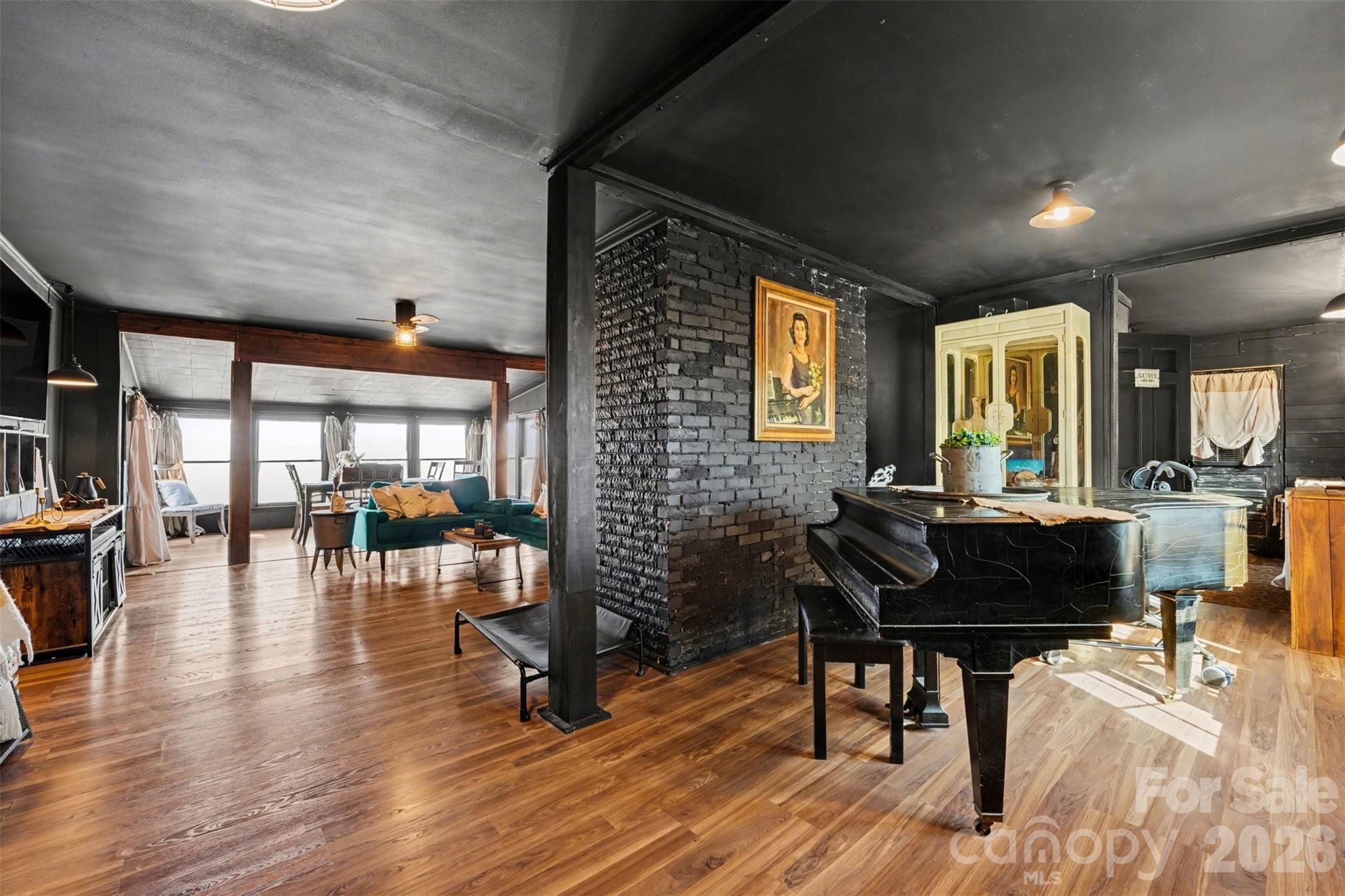 Pine Mountain Estates - Residential