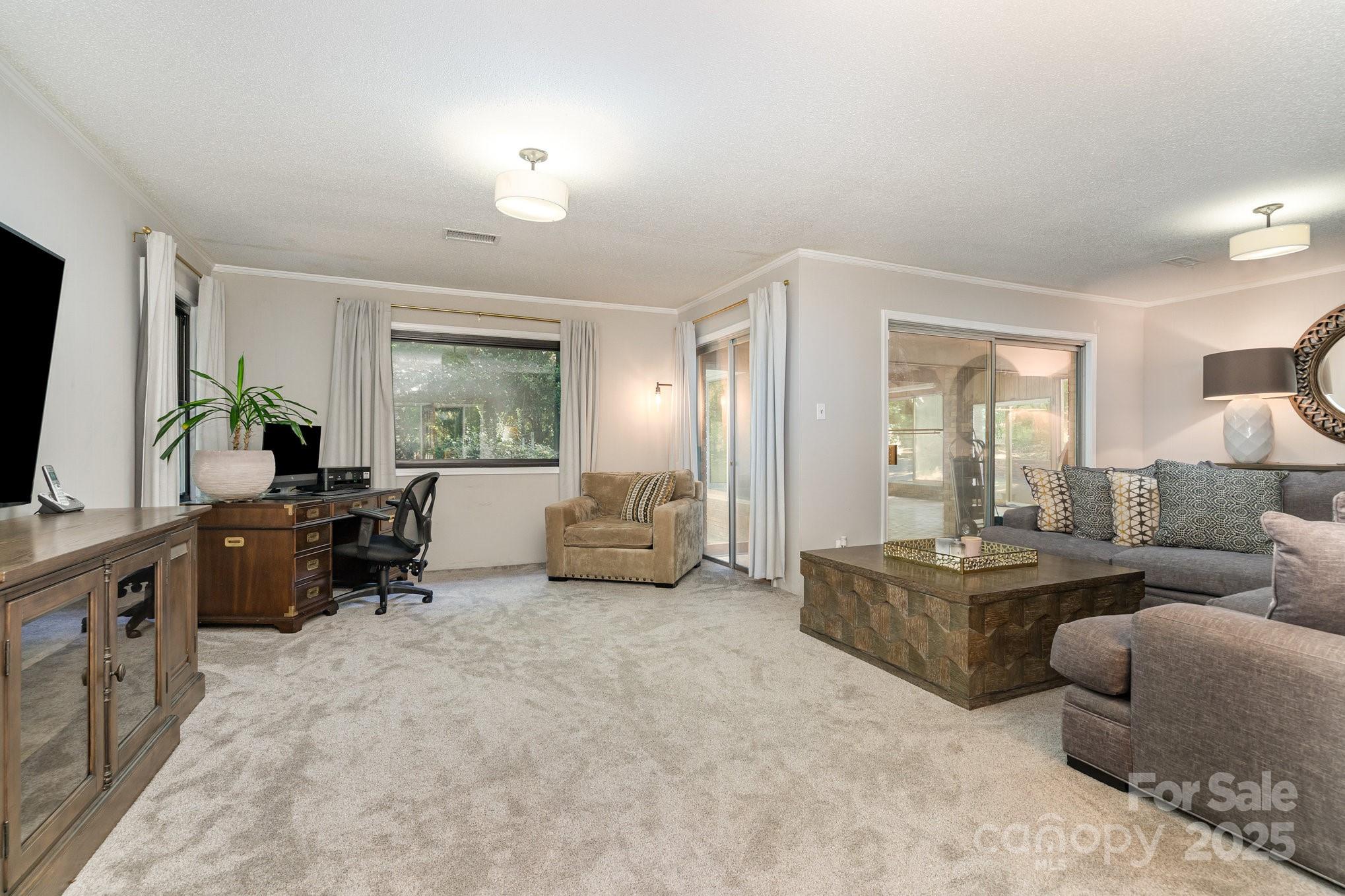 681 Pine Bluff Circle