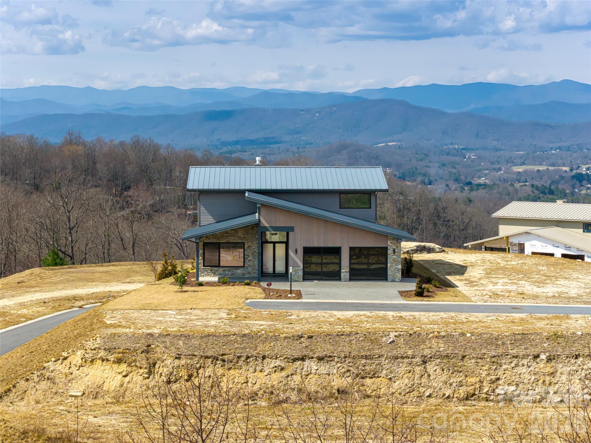 24 S Watchman Drive 10 & 11