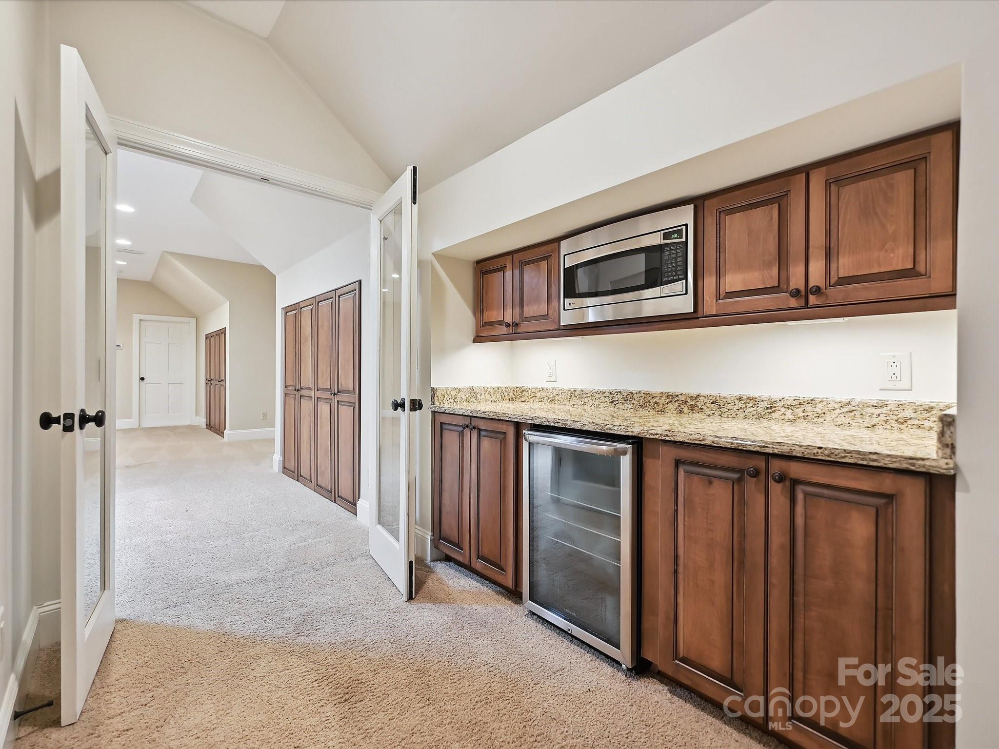 Aero Plantation - Residential