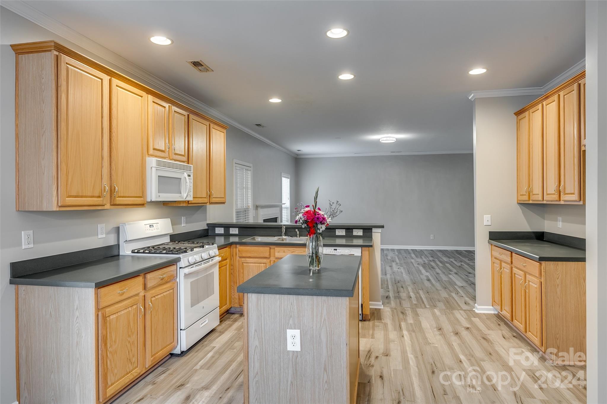 Brandon Oaks - Residential