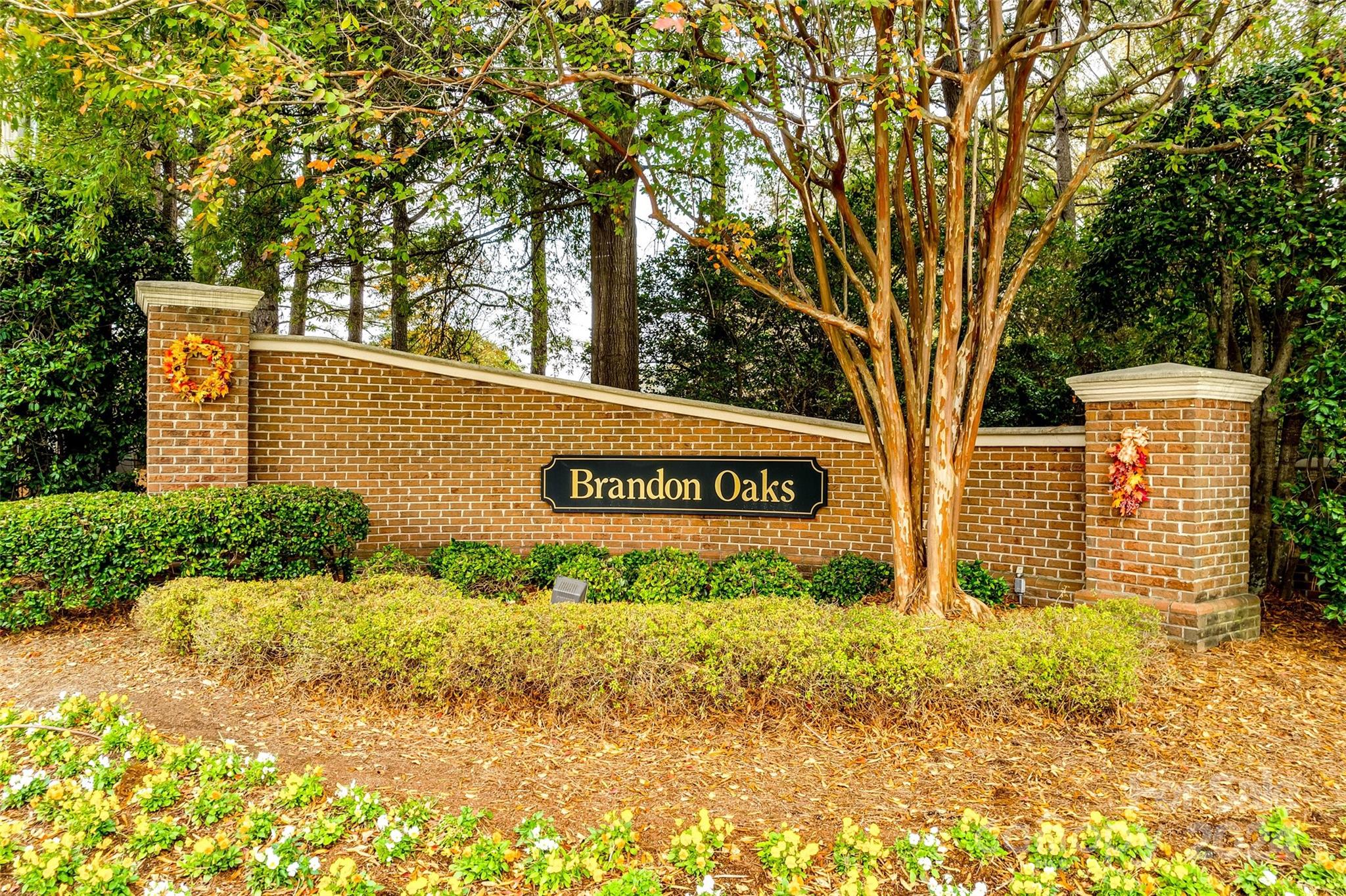 Brandon Oaks - Residential