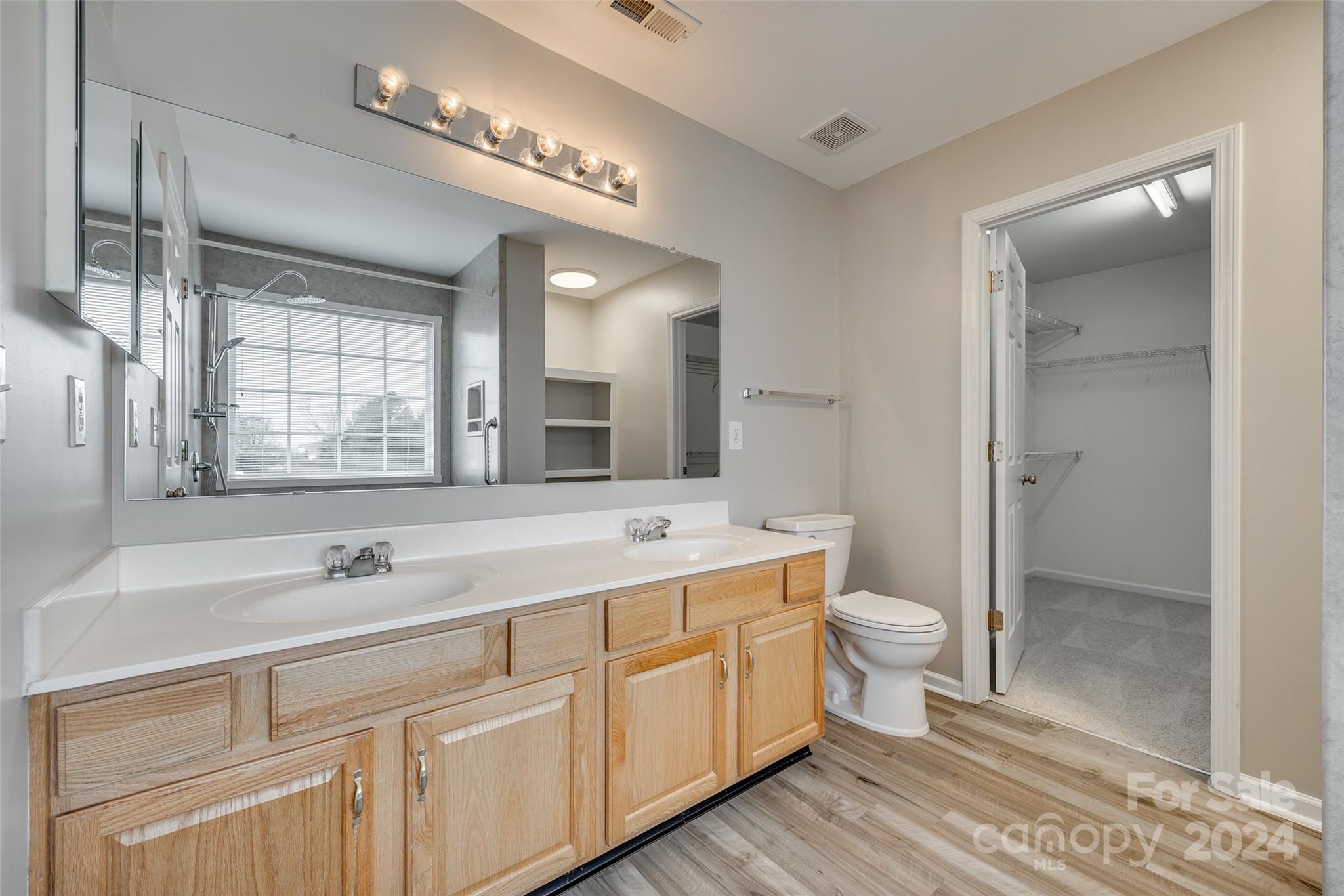 Brandon Oaks - Residential