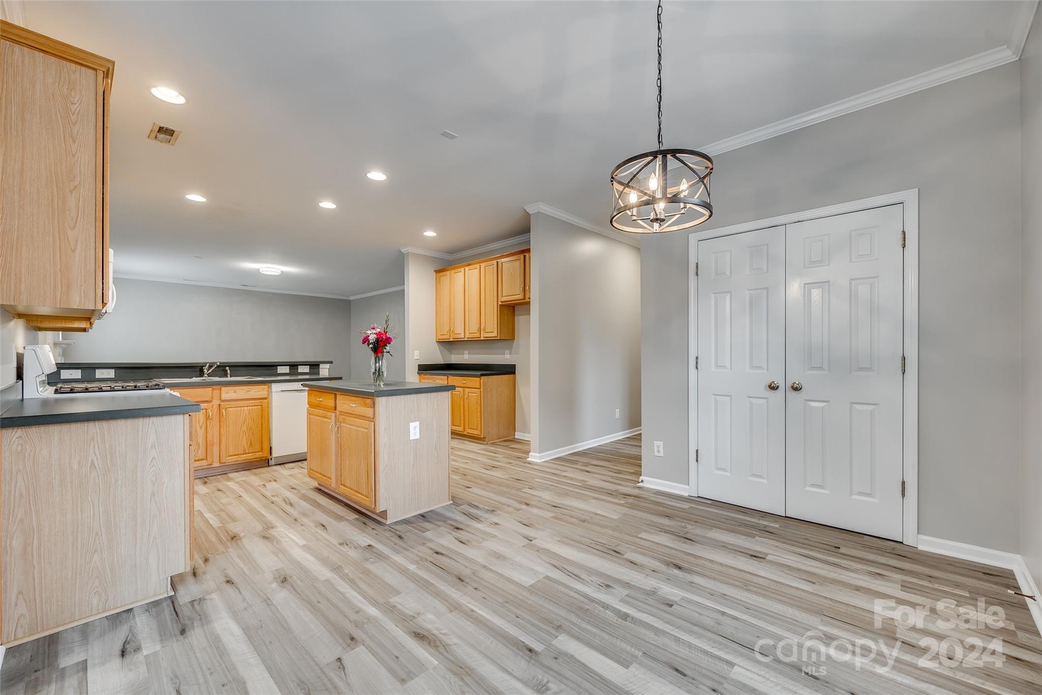 Brandon Oaks - Residential