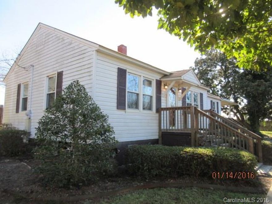 Cozy home on .4 acre lot facing Lancaster Hwy (Hwy 9). Convenient location, close to I-77, schools and shopping.