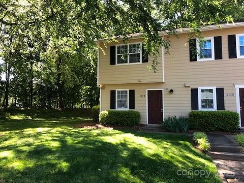 2929 Heathstead Place Charlotte NC 28210