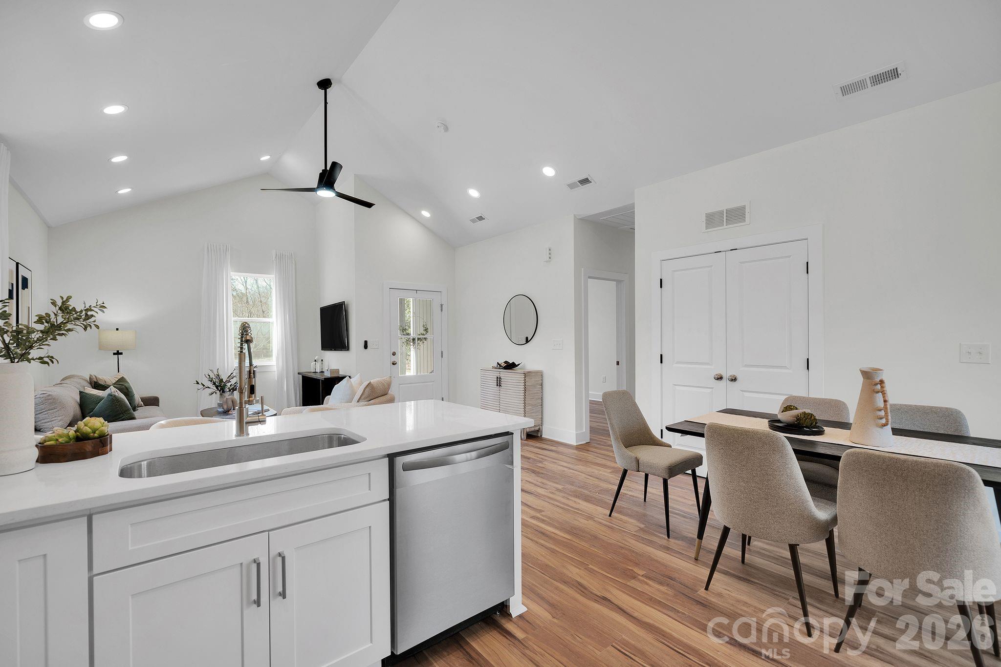 Spring Shore - Residential