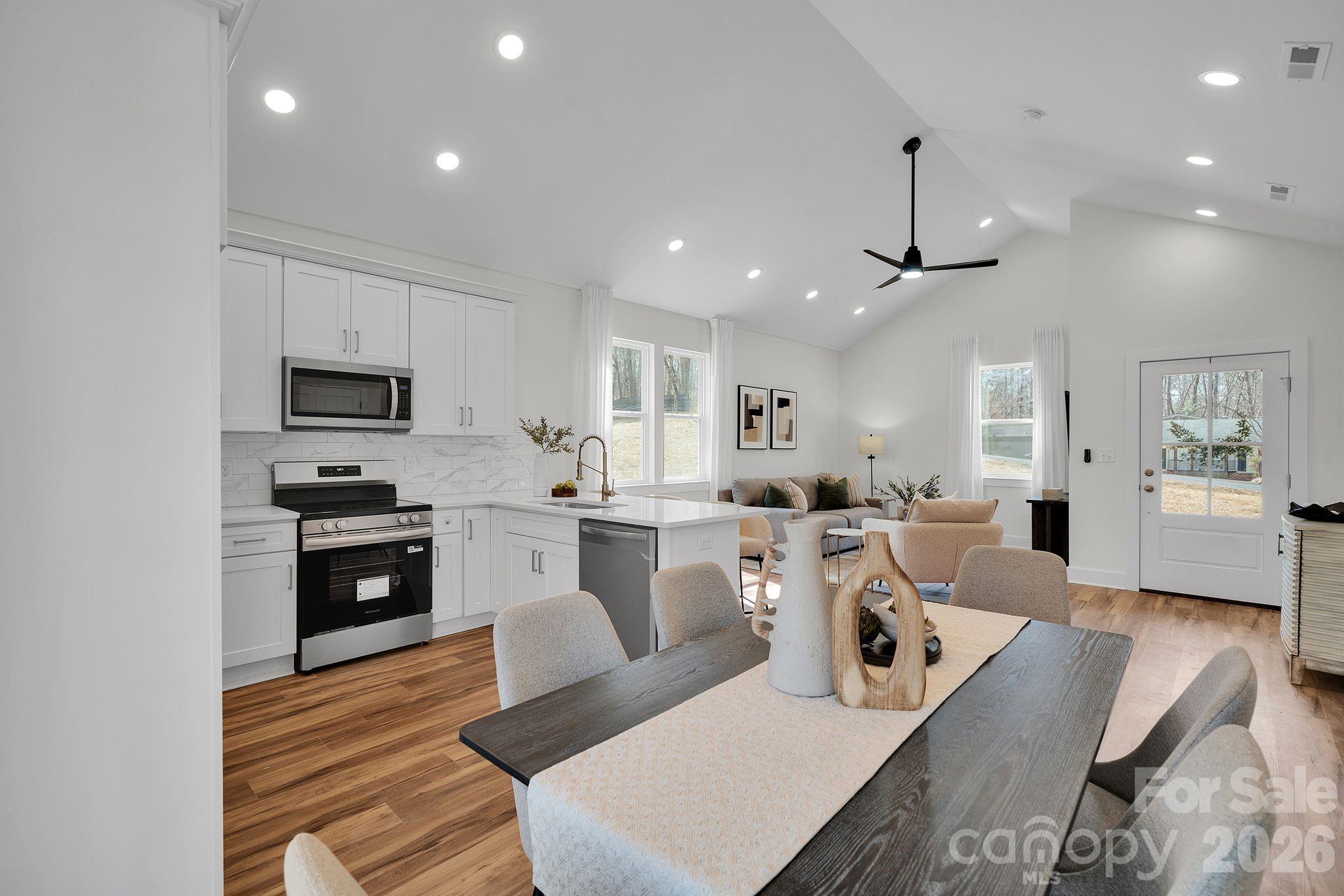 Spring Shore - Residential