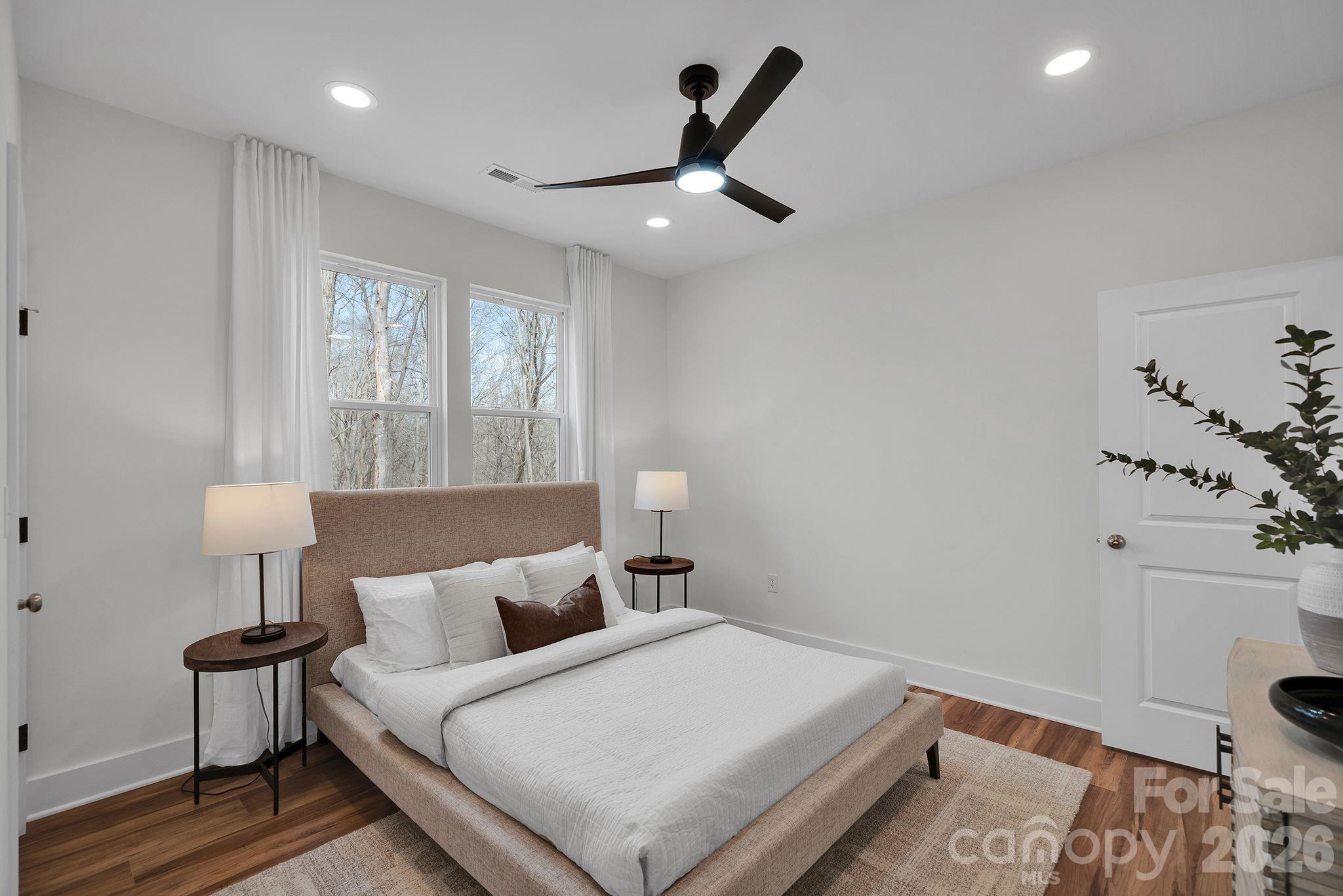 Spring Shore - Residential