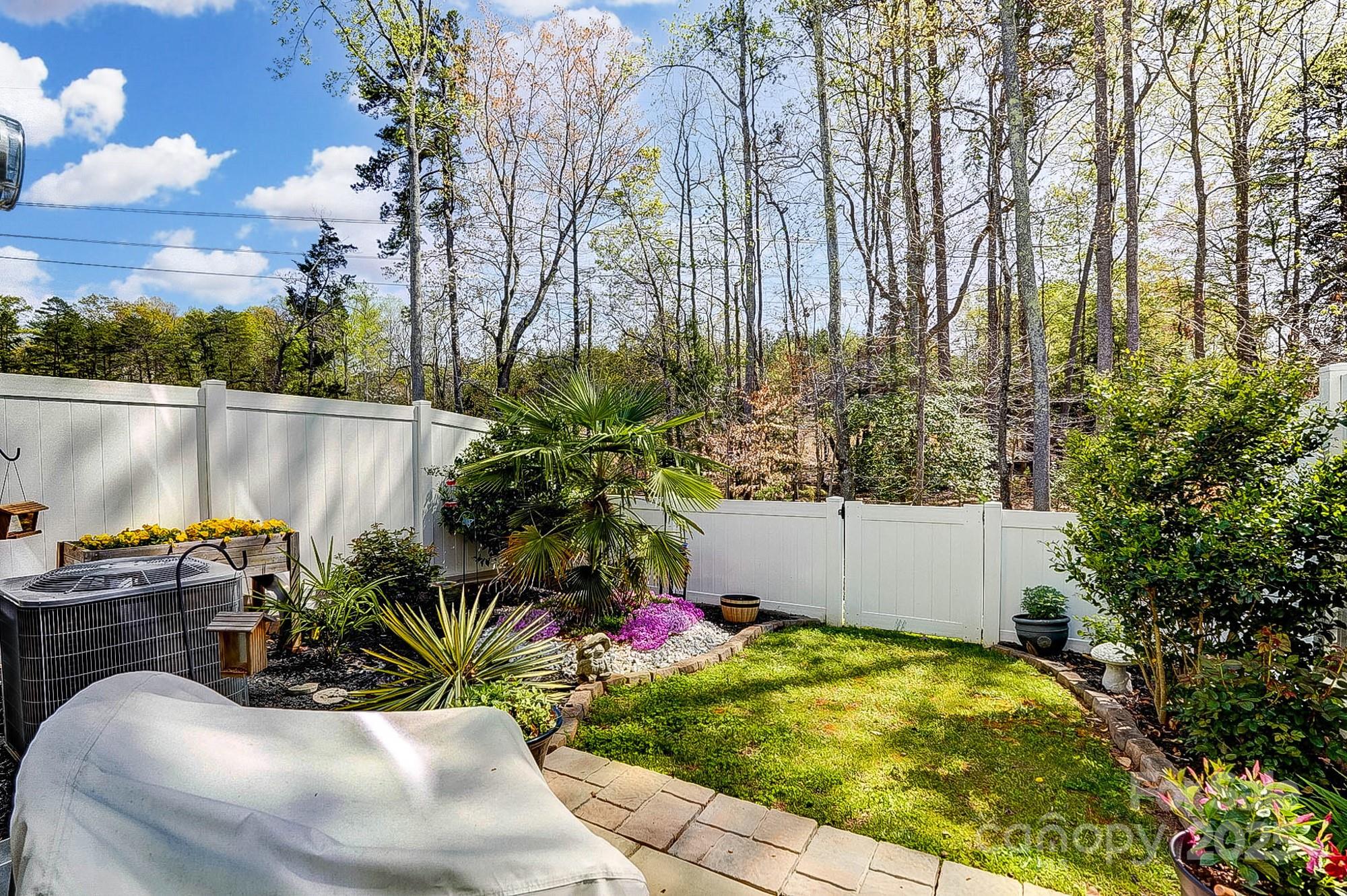 The Village At Ivy Ridge - Residential