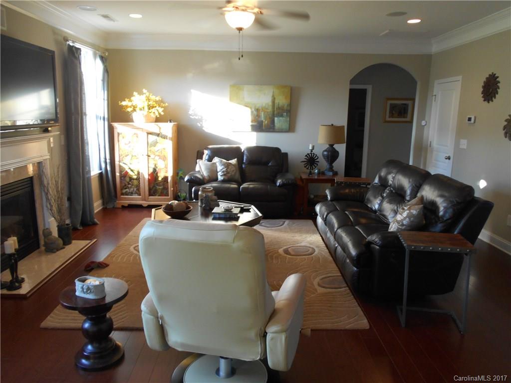 Taylor Glenn - Residential