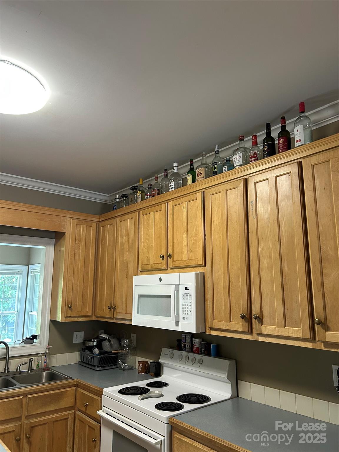 Sunset Hills - Residential Lease