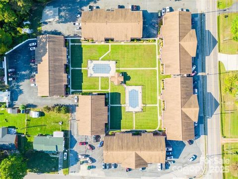 Photo of 103 Carriage House Drive, Kannapolis, NC 28081 (MLS # 4247877) Photo of 103 Carriage House Drive, Kannapolis, NC 28081 (MLS # 4247877)