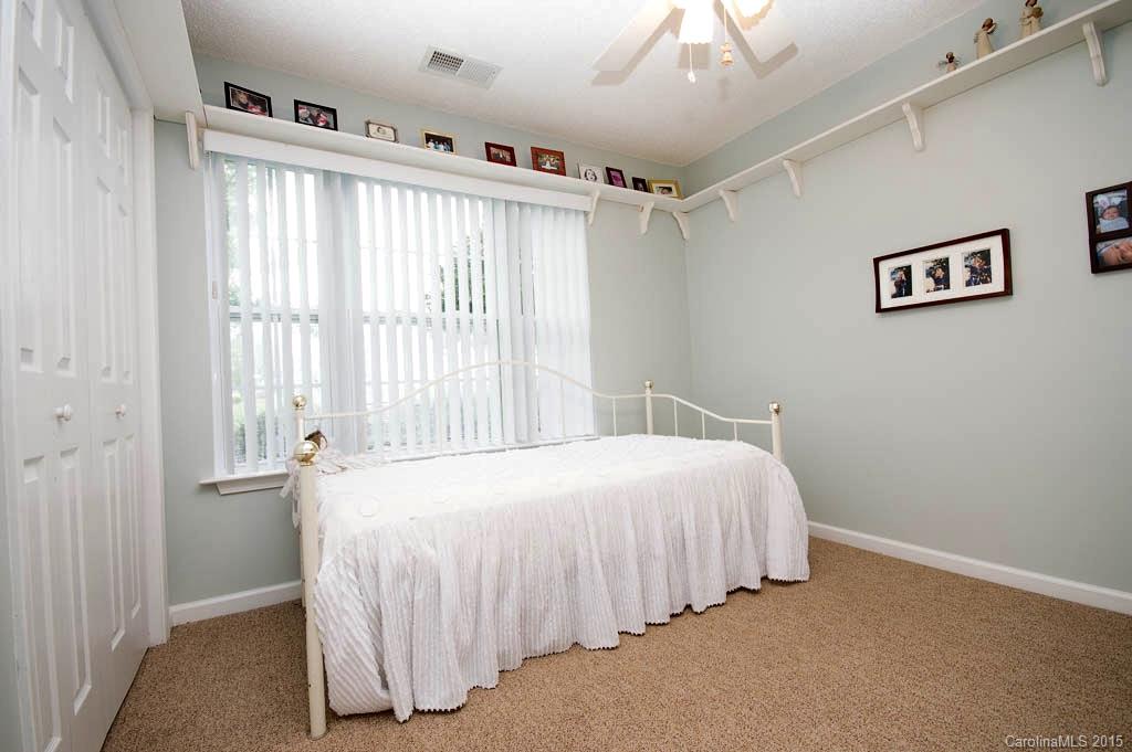 Steelechase - Residential