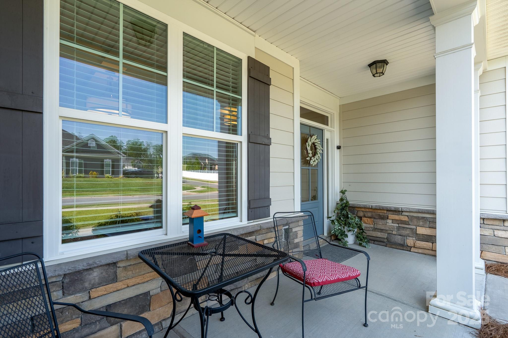 2407 Baxter Place SE