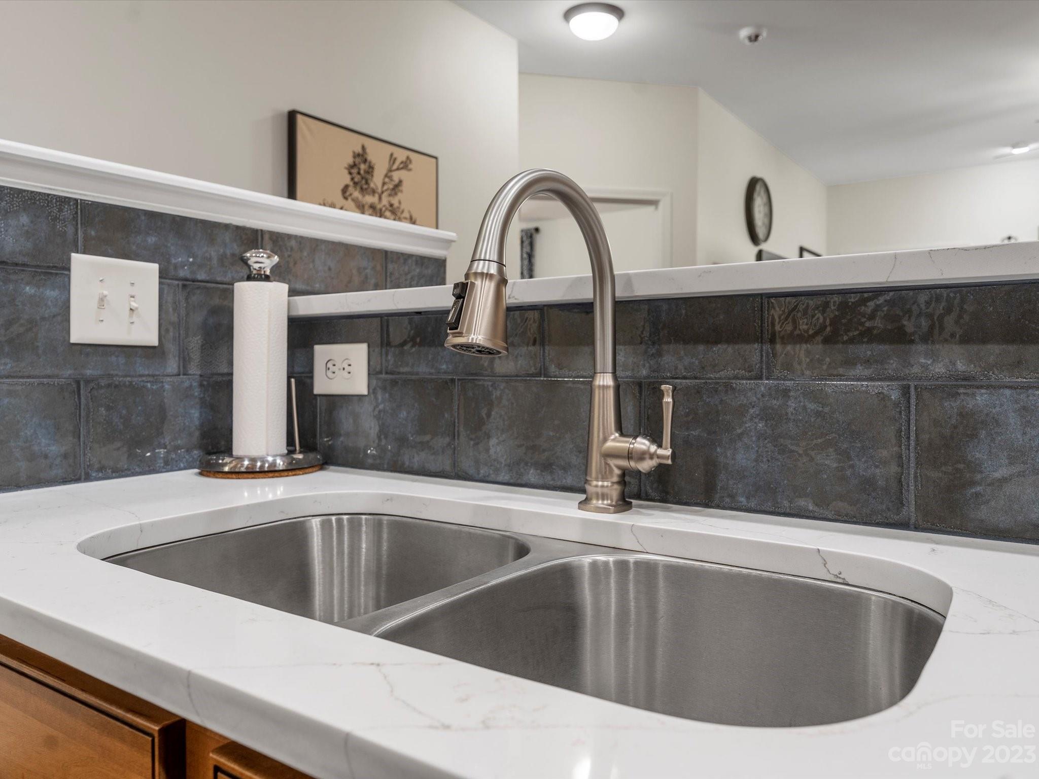 Four Seasons At Gold Hill - Residential