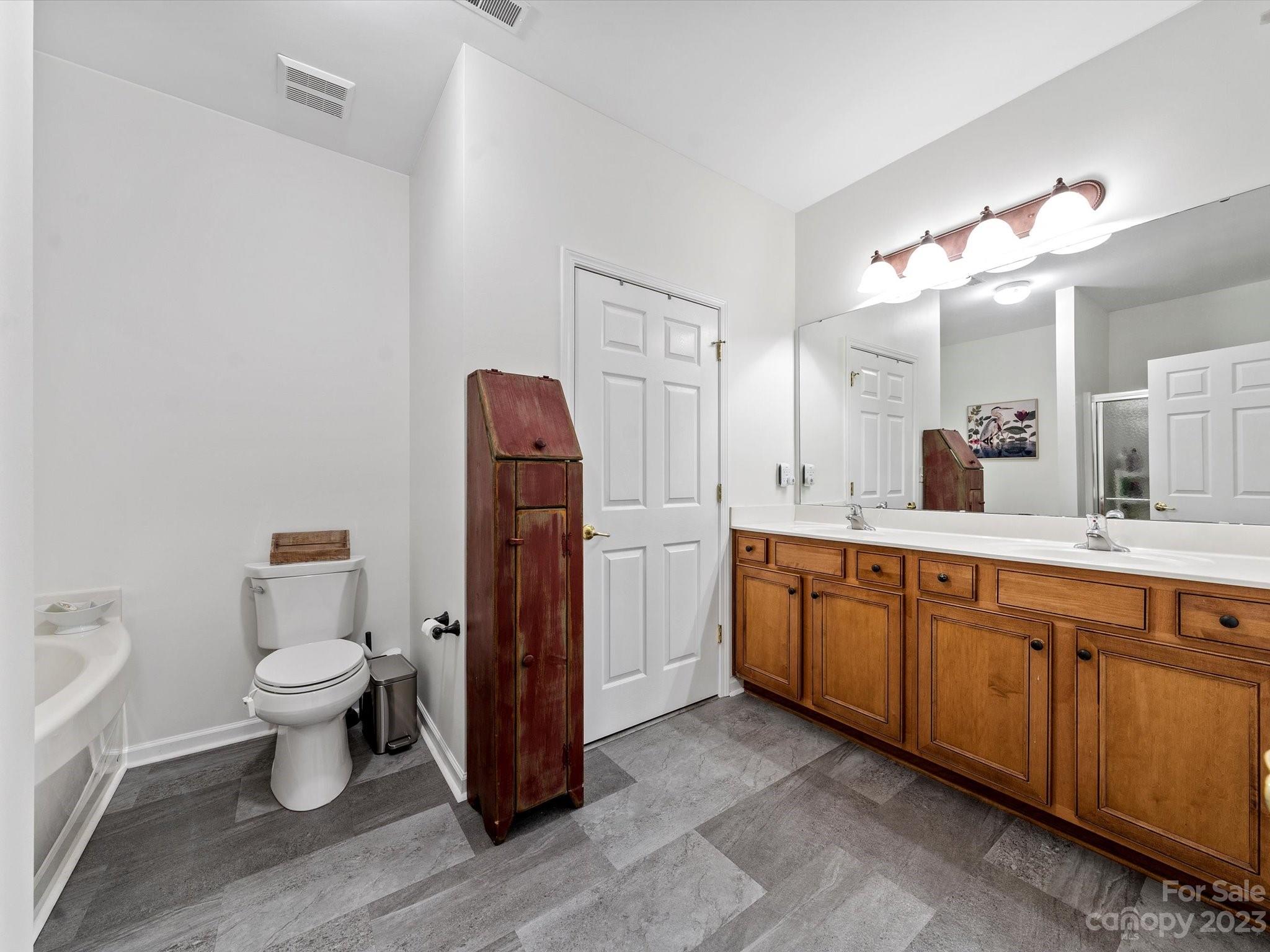 Four Seasons At Gold Hill - Residential