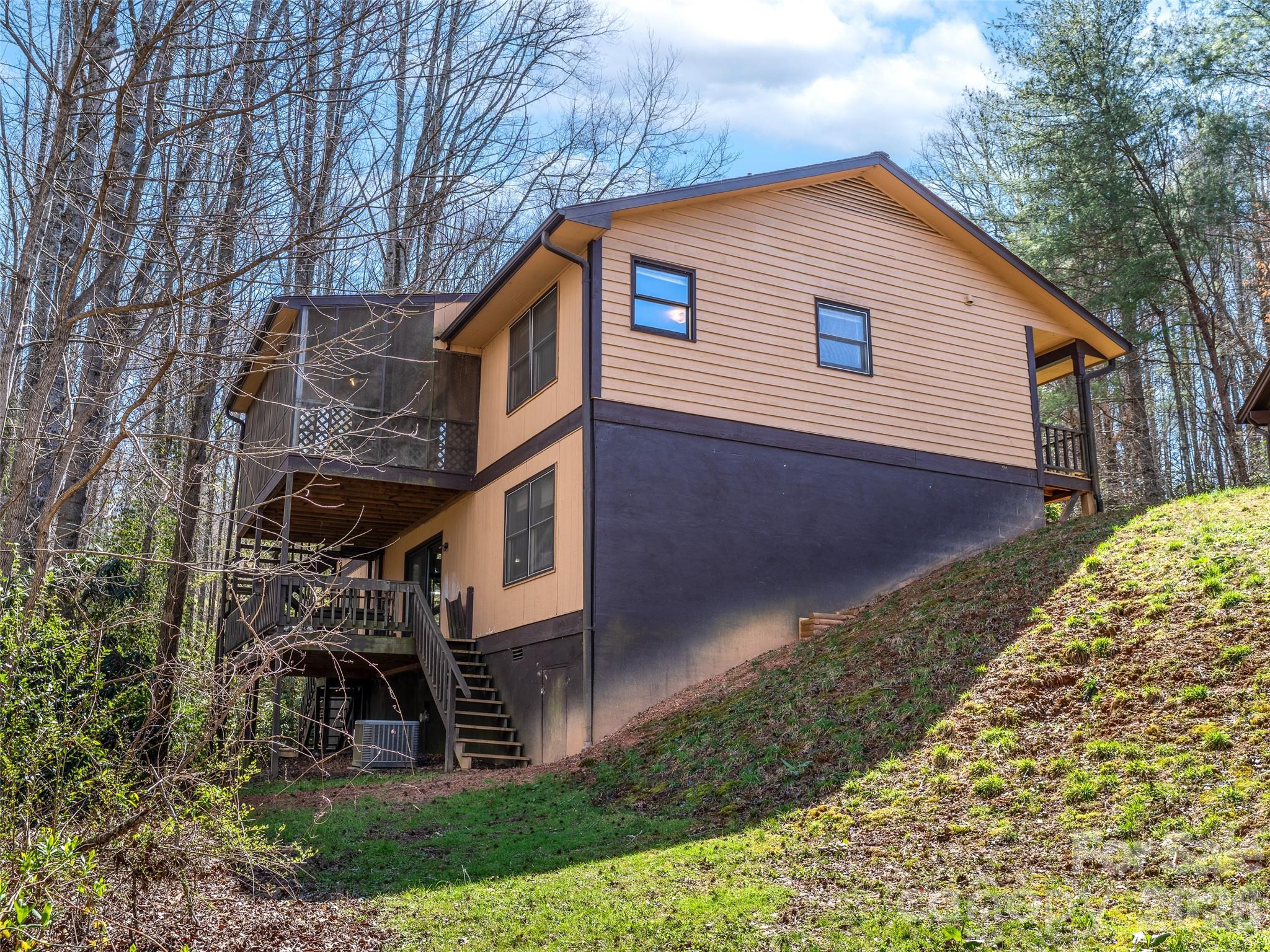 86 View De Lake Drive