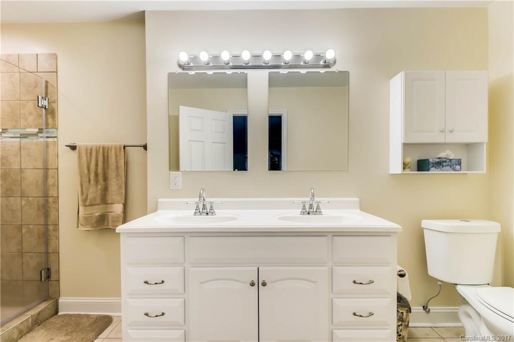 Tega Cay - Residential