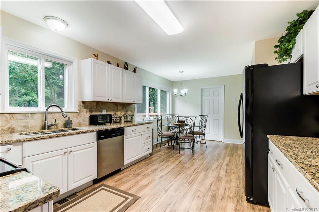 Tega Cay - Residential