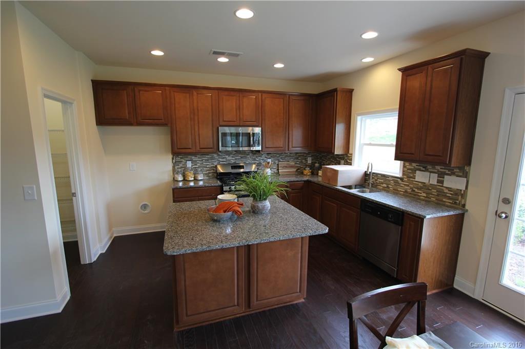 Pleasant Oaks - Residential