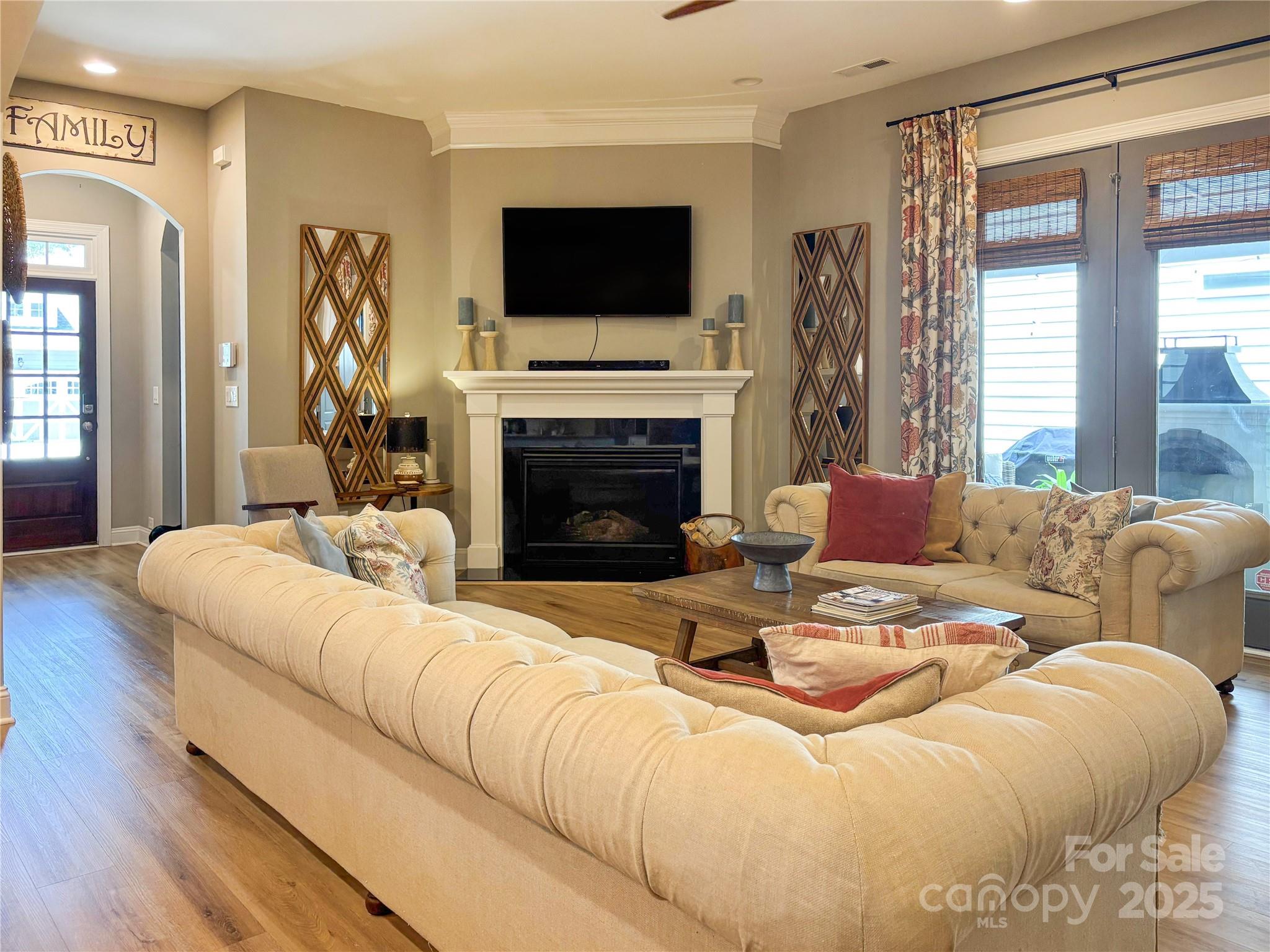 1009 Hercules Drive