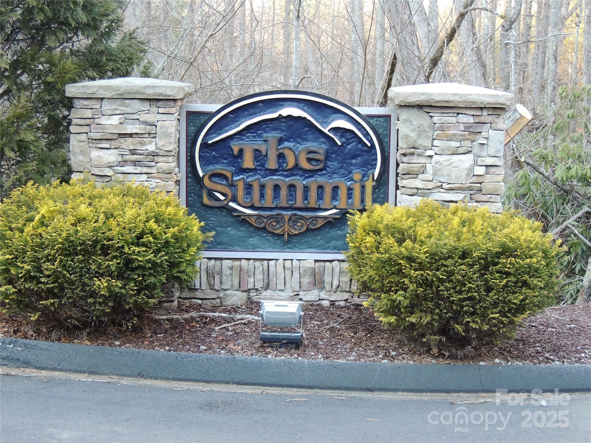 29 Summit Parkway