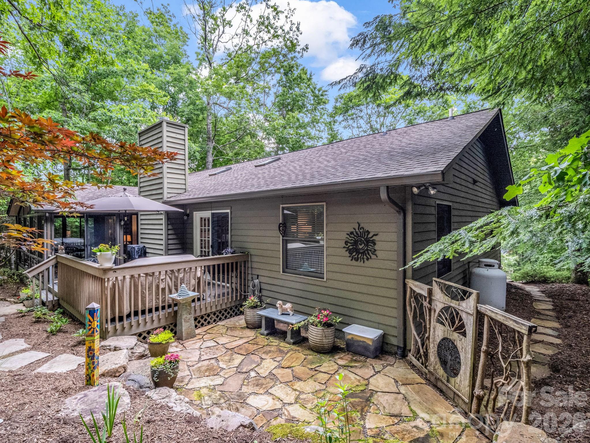 558 Middle Connestee Trail