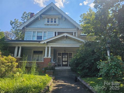 Photo of 1100 4th Street, Winston Salem, NC 27101 (MLS # 4311932)