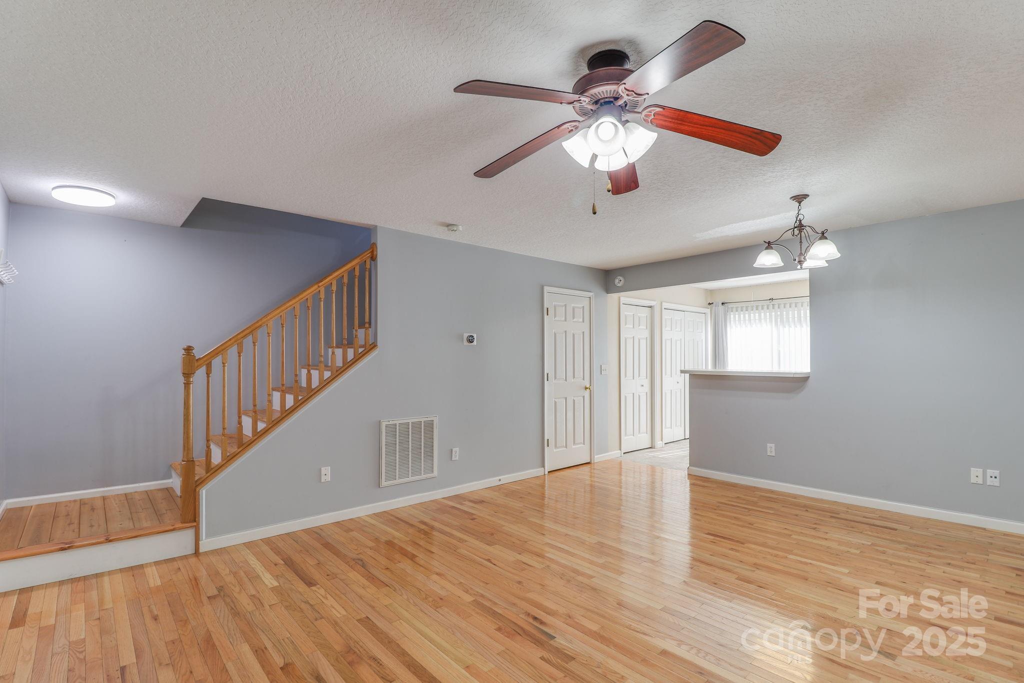 Lake Julian Trails - Residential