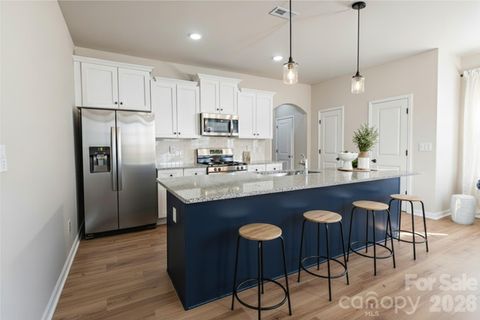 3114 Aberleaf Lane Charlotte NC 28227