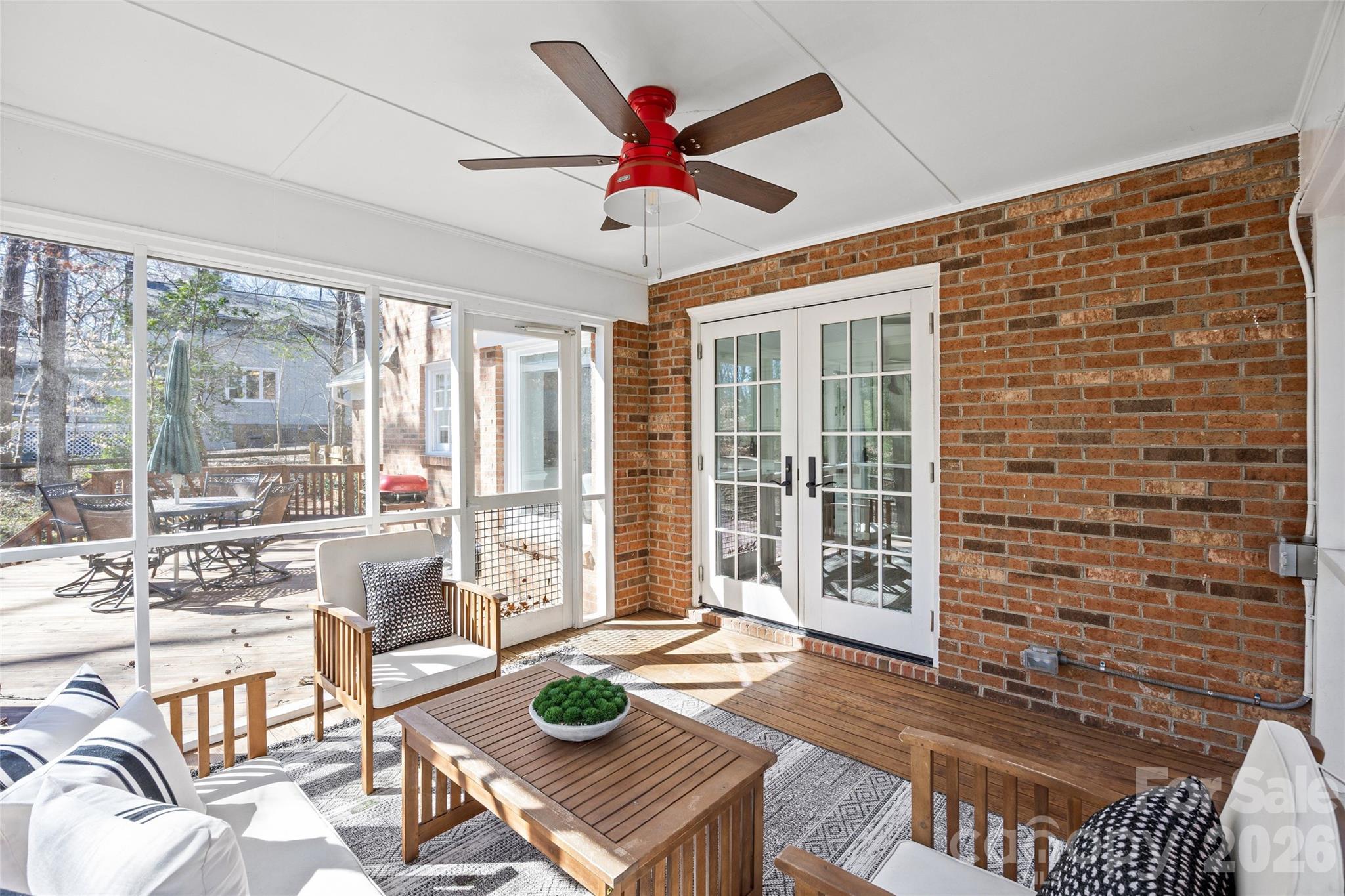 Hampton Leas - Residential