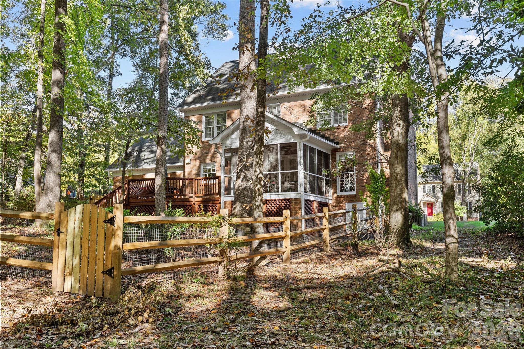 Hampton Leas - Residential