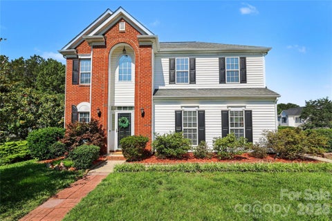 Photo of 14802 Bergerac Court, Pineville, NC 28134 (MLS # 4391317)