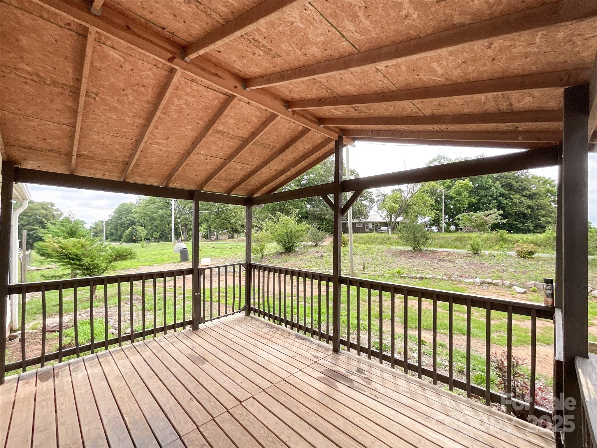 5321 State line Road