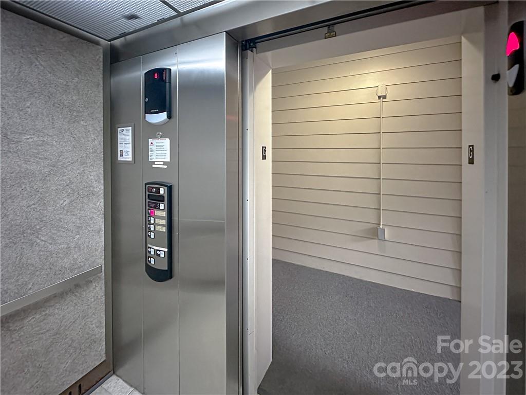 Mountain Condominium - Residential