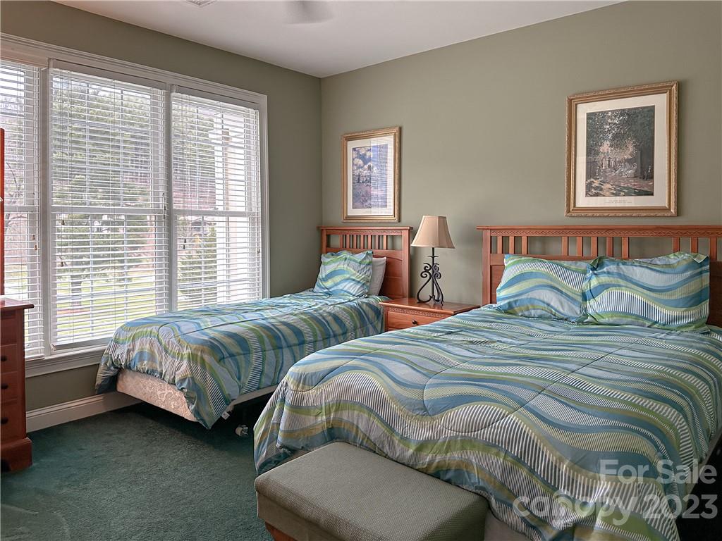 Mountain Condominium - Residential