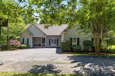 327 Wilby Drive Charlotte NC 28270