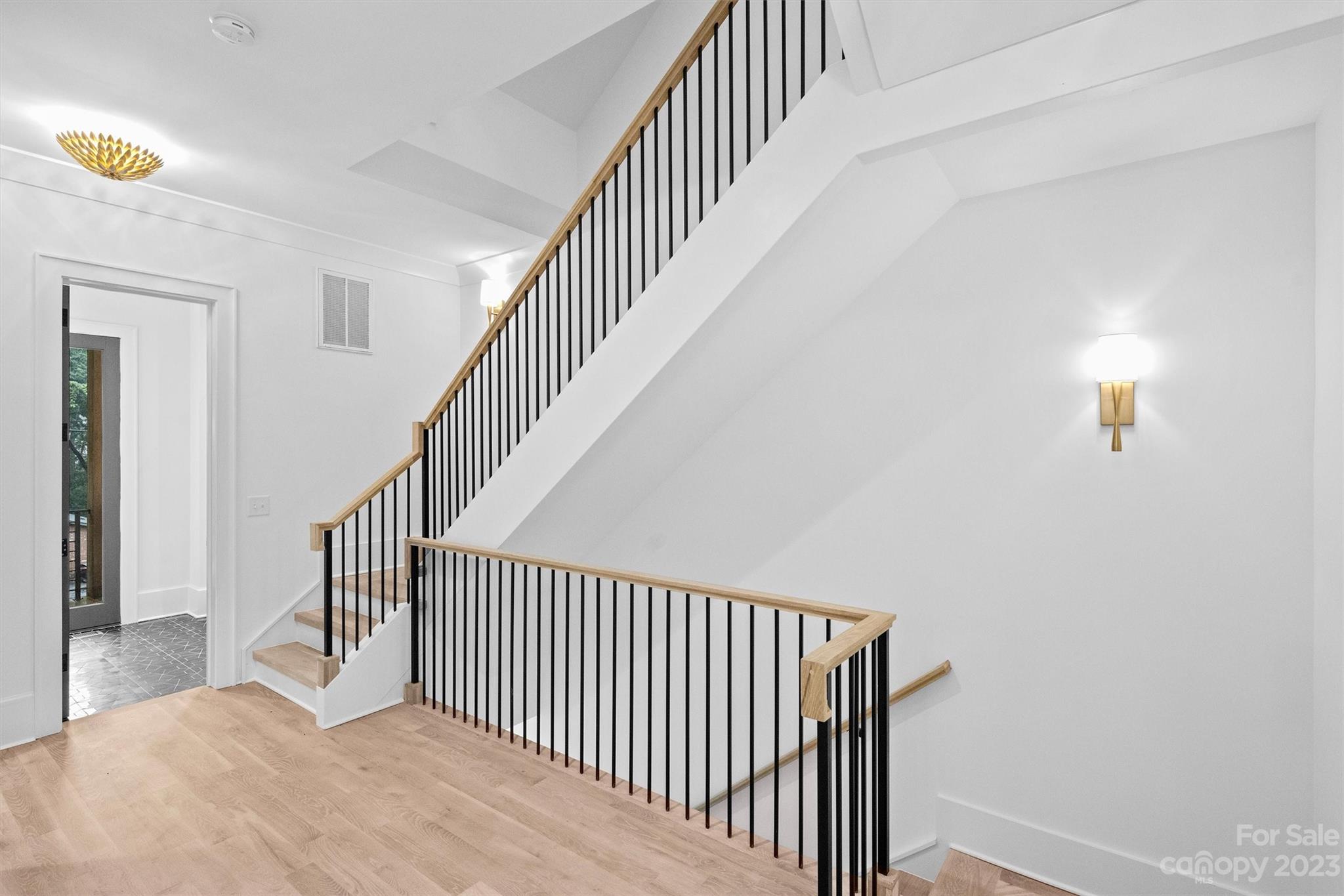 Elizabeth - Residential