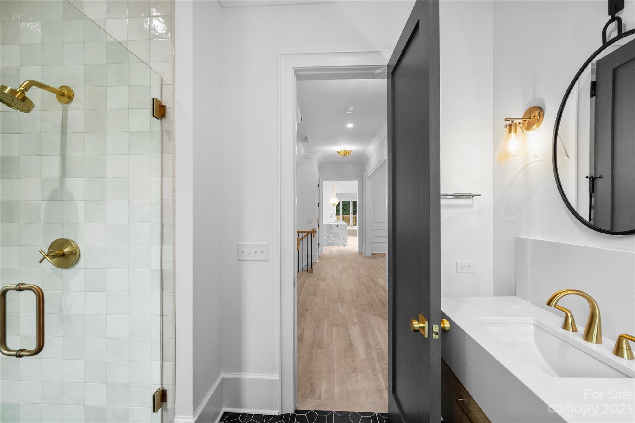 Elizabeth - Residential