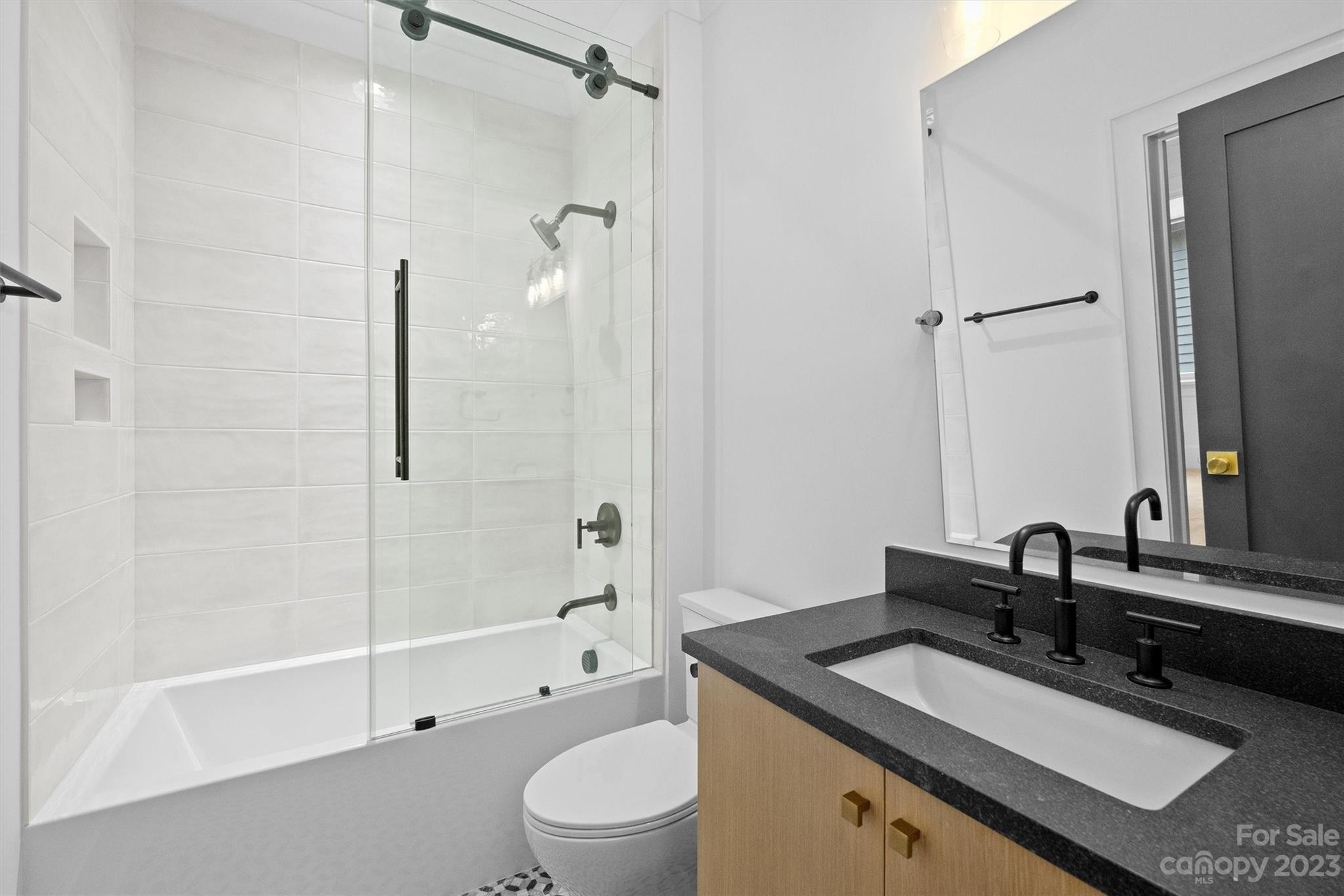 Elizabeth - Residential