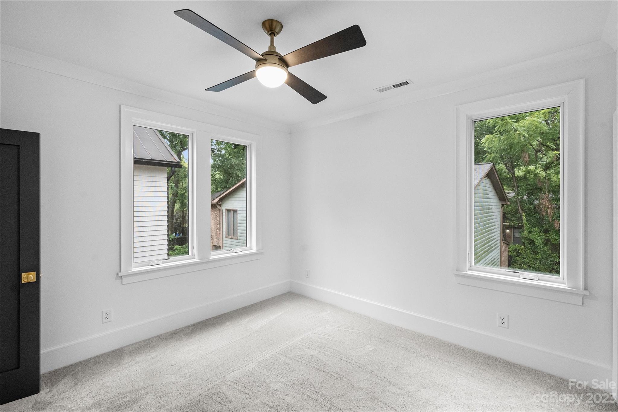 Elizabeth - Residential