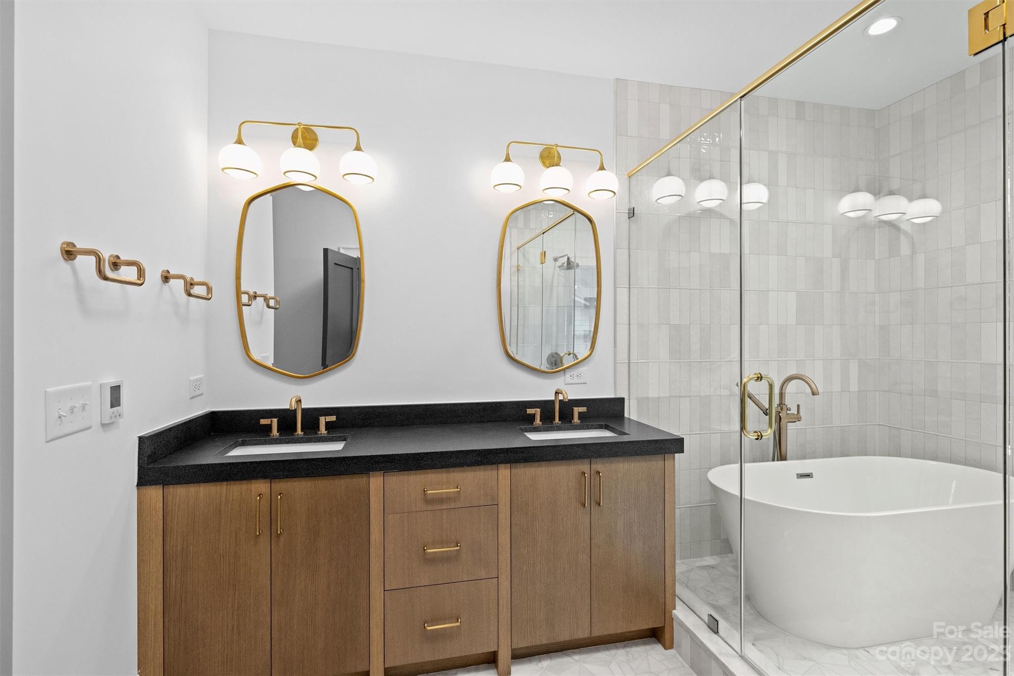 Elizabeth - Residential