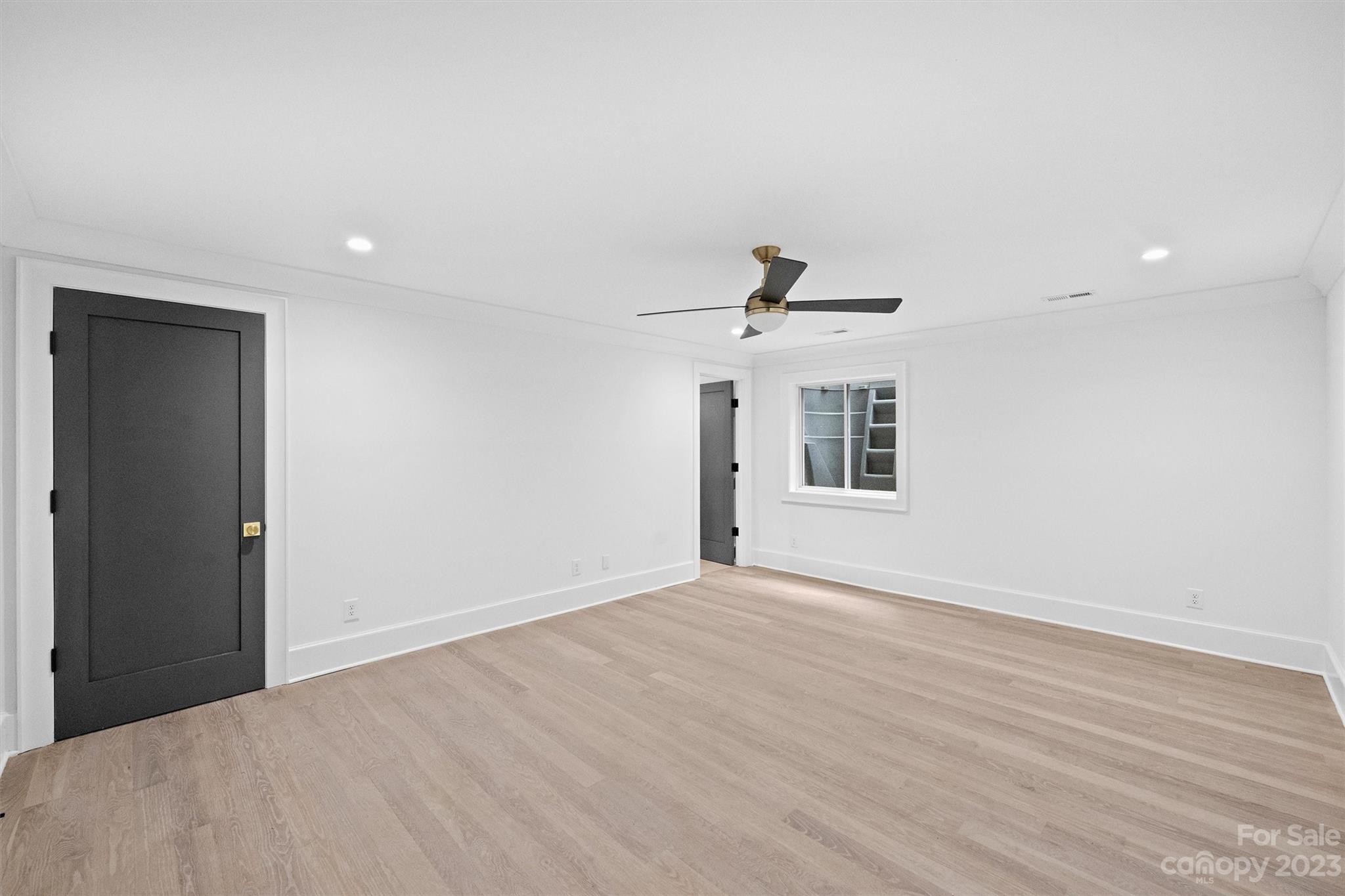 Elizabeth - Residential