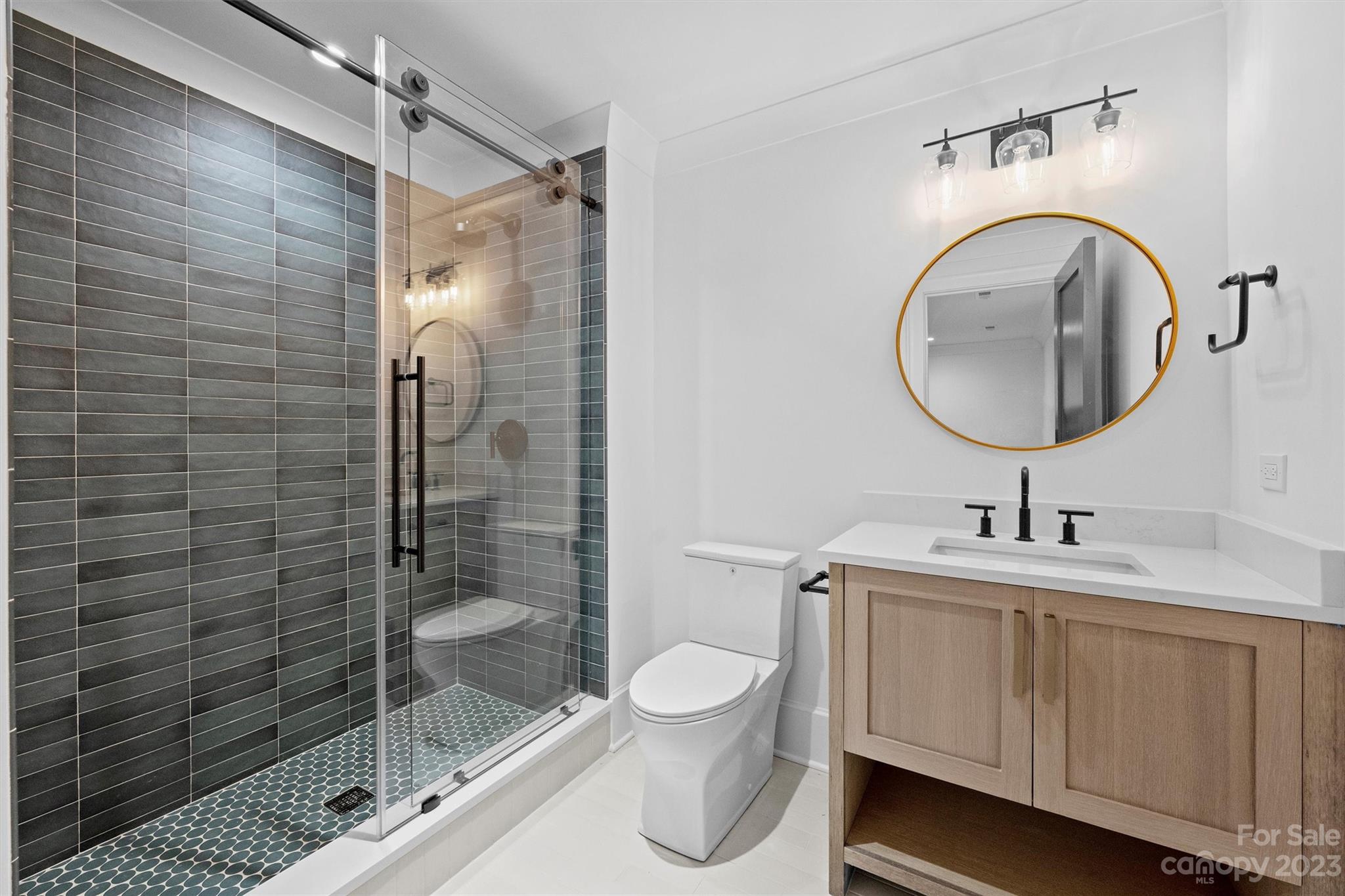 Elizabeth - Residential