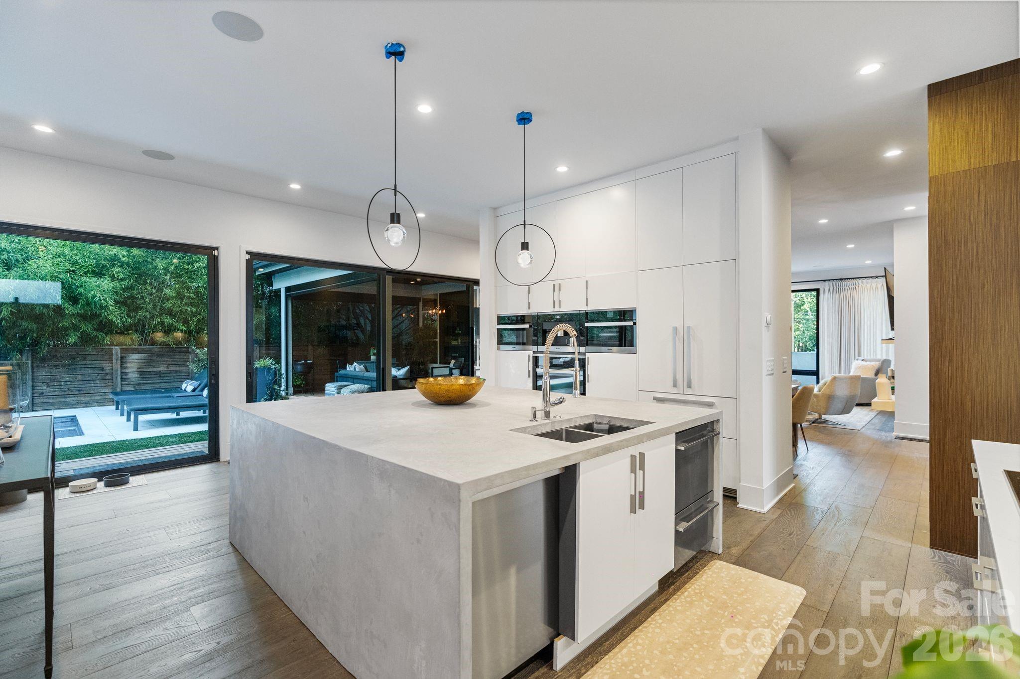 Myers Park - Residential