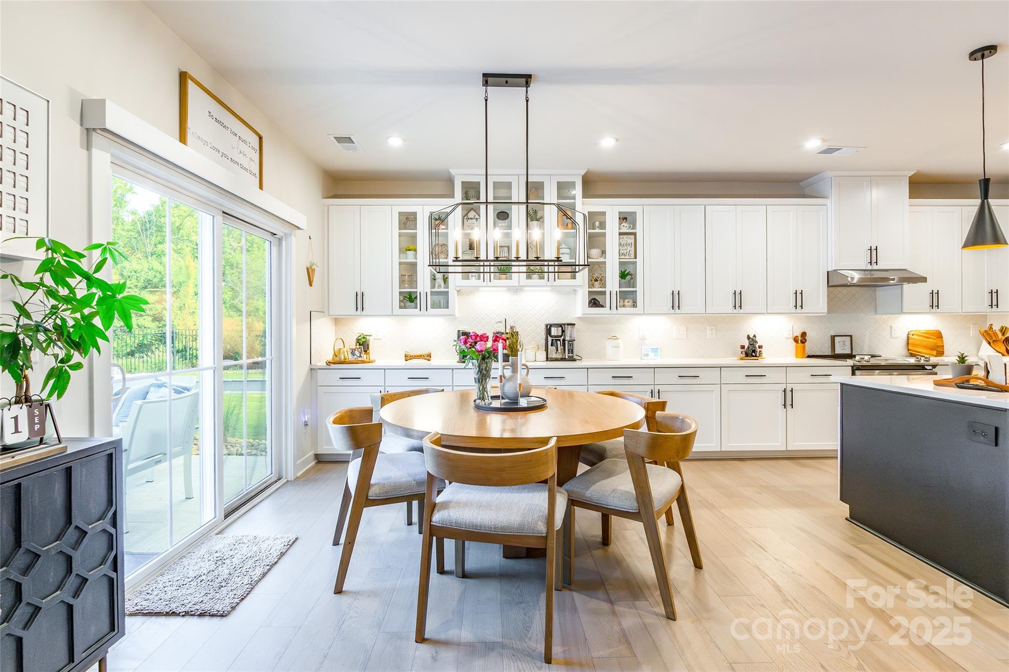 Springshire Creek - Residential