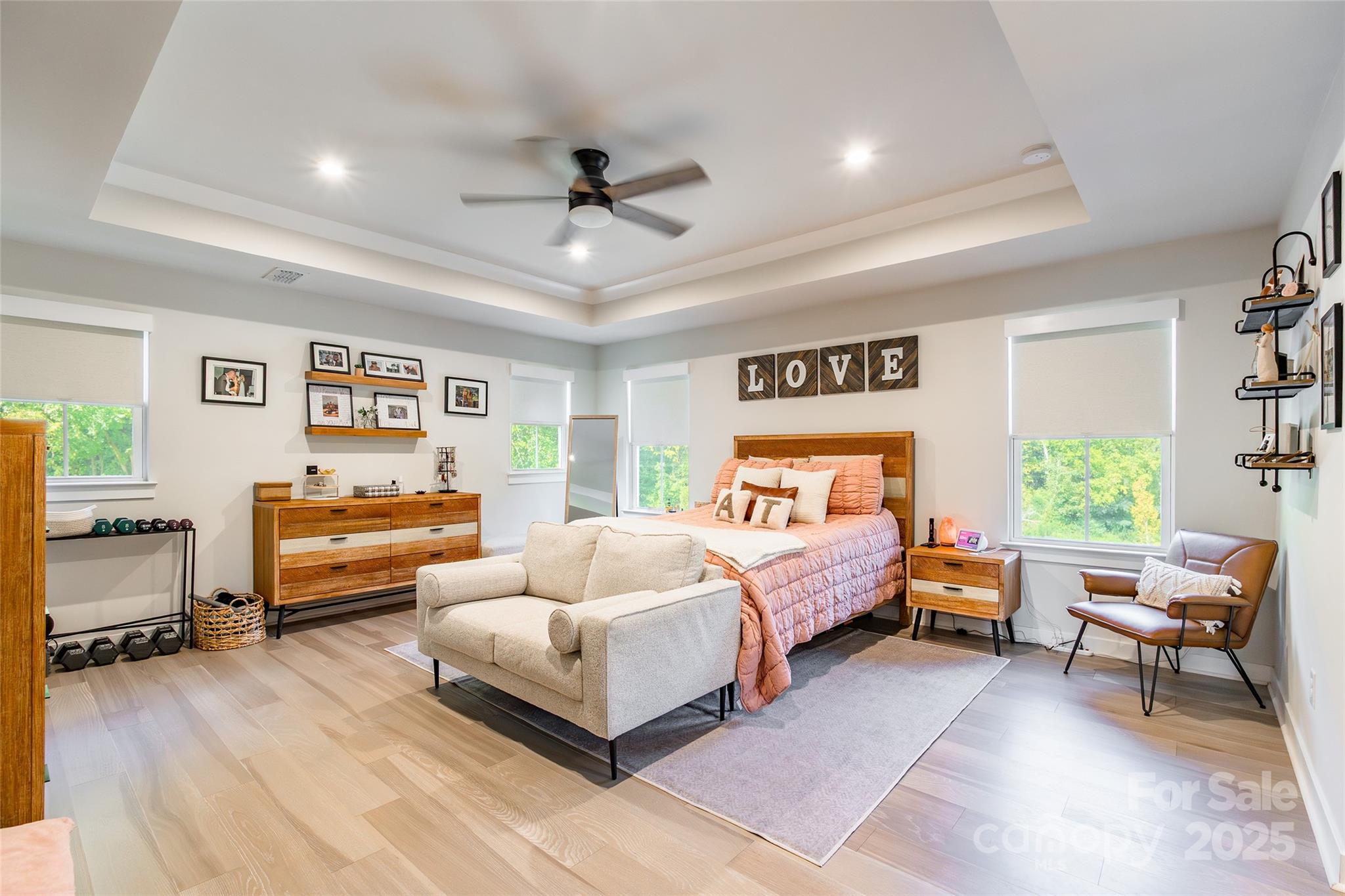 Springshire Creek - Residential